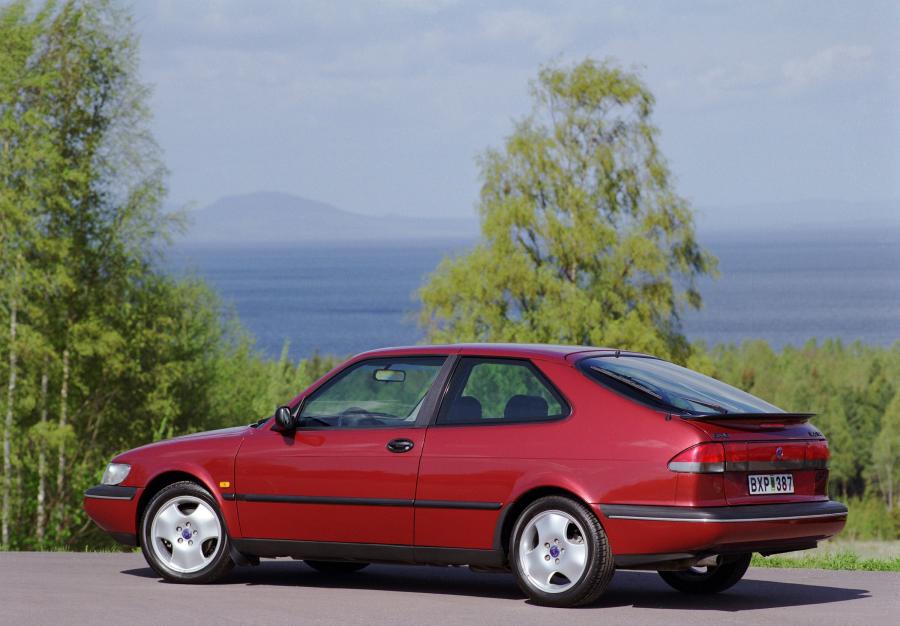  Saab 900 Coupe 1993 года  (фото 23 из 27)